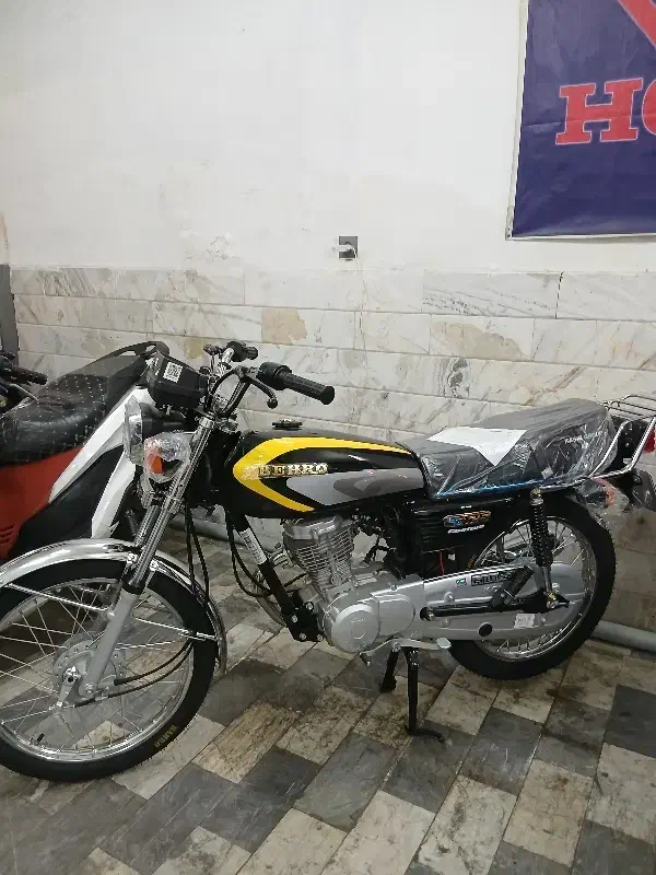 بهرو خشک ۱۴۰۴|موتورسیکلت|قم, شاه ابراهیم|دیوار