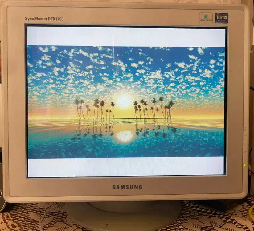 مانیتور سامسونگ|قطعات و لوازم جانبی رایانه|یزد, |دیوار