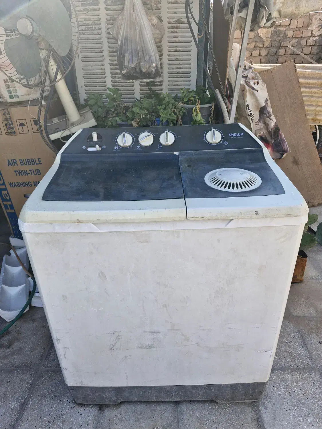 لباسشویی دوقلو اسنوا ۹کیلو|ماشین لباسشویی و خشککن لباس|قم, شهر قائم|دیوار