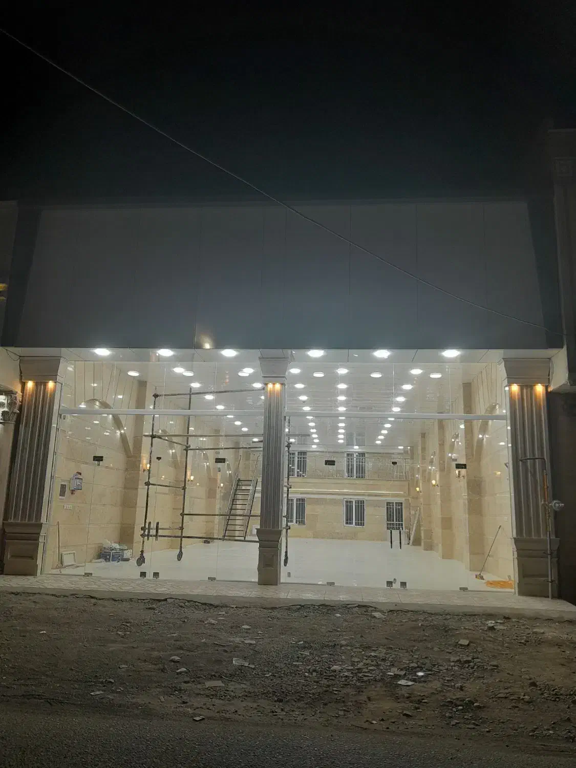 اجاره تجاری بلوارراه آهن|اجارهٔ مغازه و غرفه|گرمسار, |دیوار