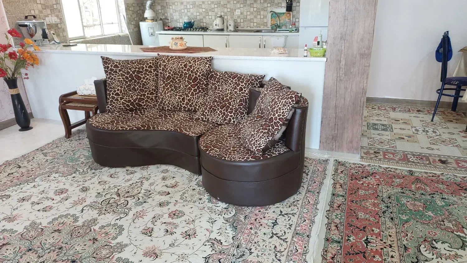 مبلمان راحتی|مبلمان خانگی و میز عسلی|دماوند, شهرک آویشن|دیوار