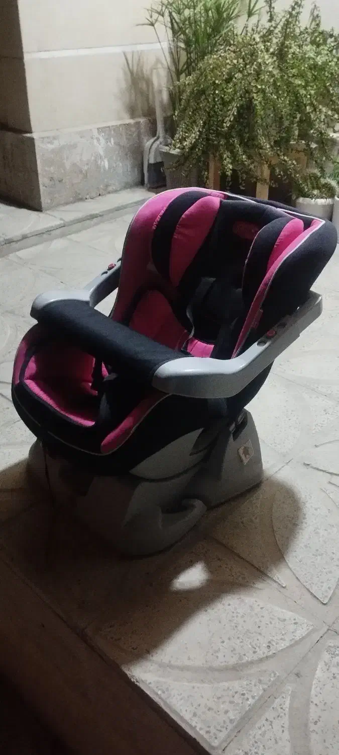 صندلی کودک داخل خودرو|تخت و صندلی بچه|هشتگرد, شهرک ریحانه|دیوار