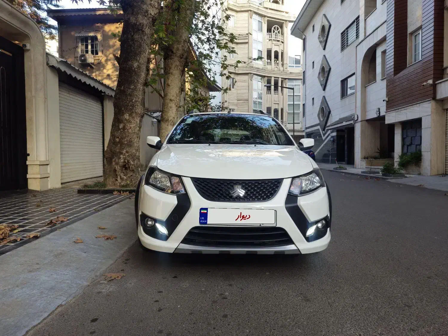 کوییک GX مدل 1403 با ESC|خودرو سواری و وانت|رشت, معلم|دیوار