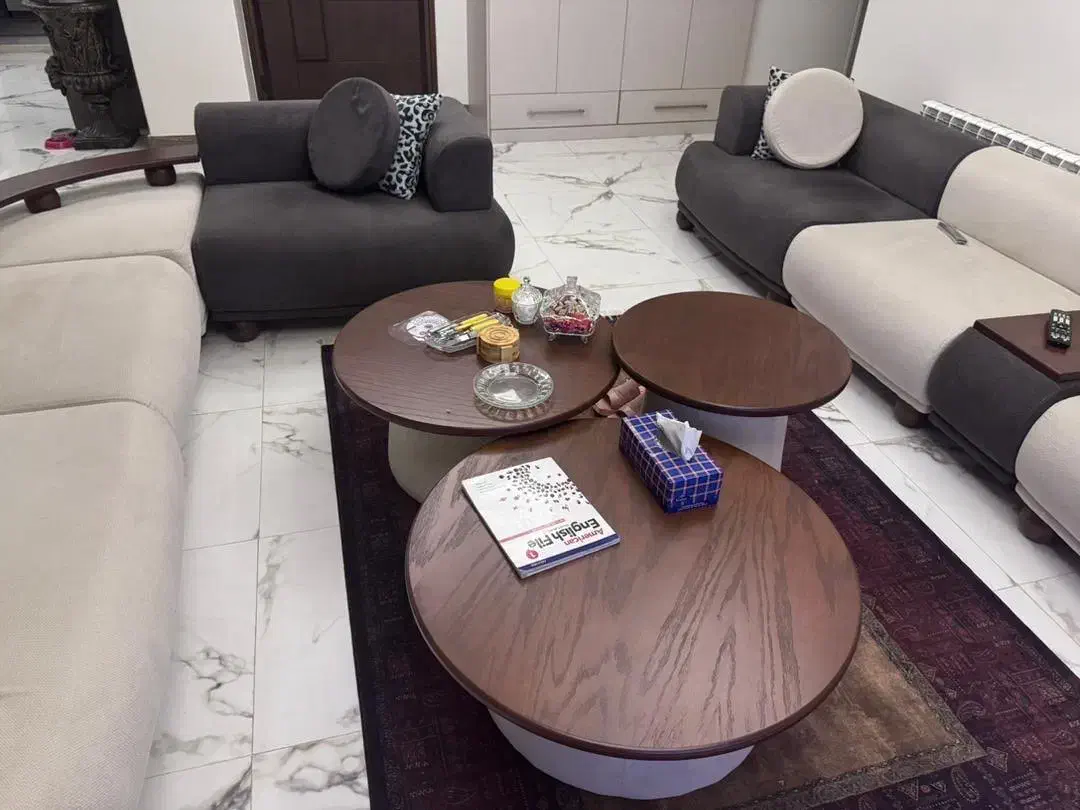 مبل راحتی ۹ نفره مدرن|مبلمان خانگی و میز عسلی|رشت, بلوار گیلان|دیوار