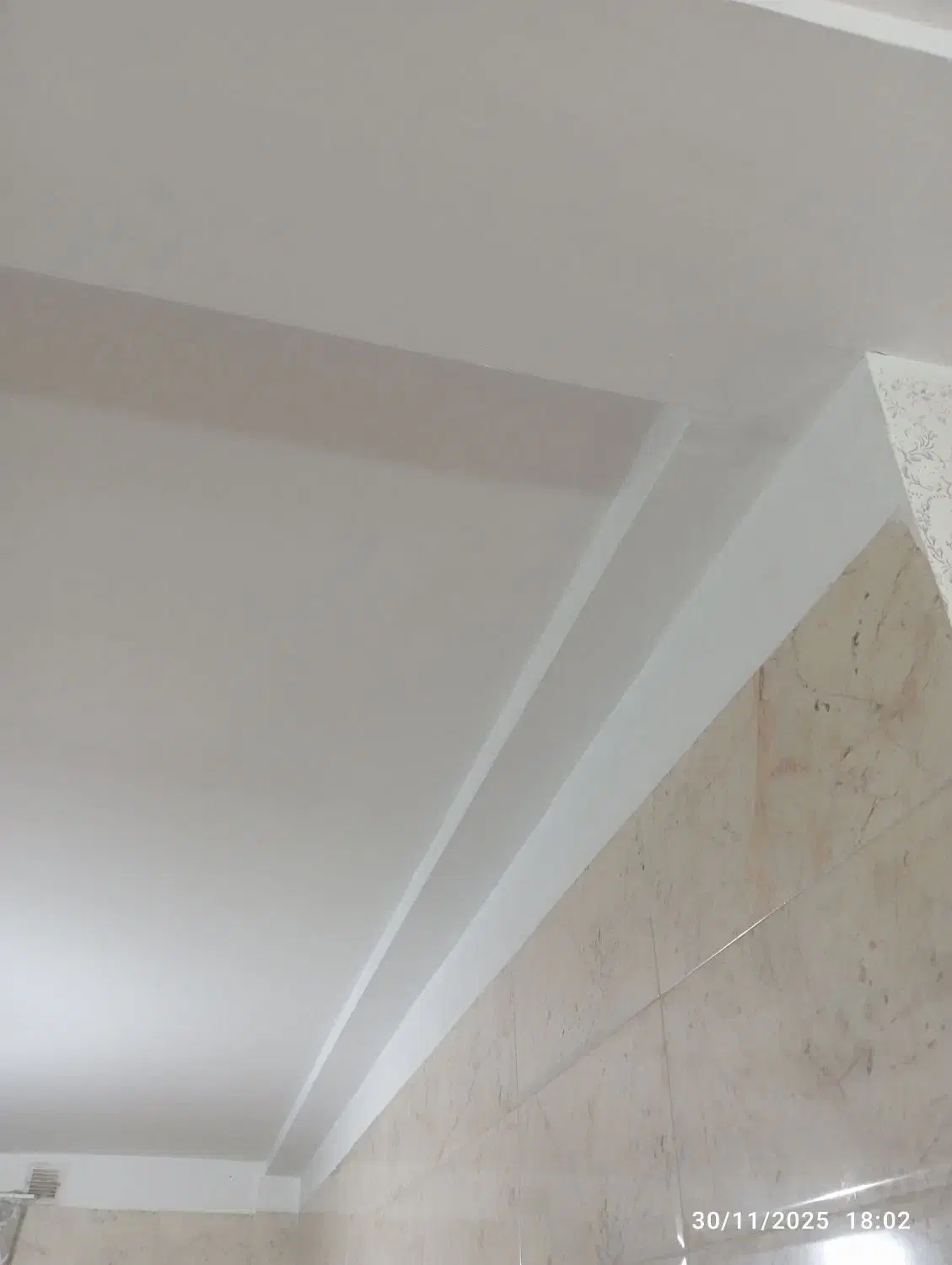 گچکاری سیاه و سفید در شهر و روستاها|خدمات پیشه و مهارت|سرعین, |دیوار