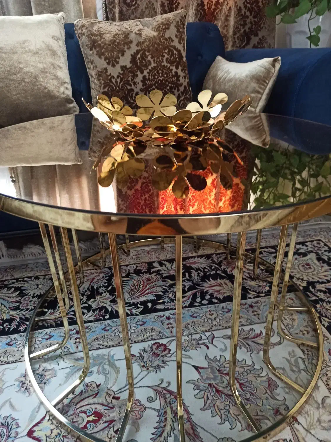 گل میز طلایی|مبلمان خانگی و میز عسلی|پرند, فاز ۳|دیوار