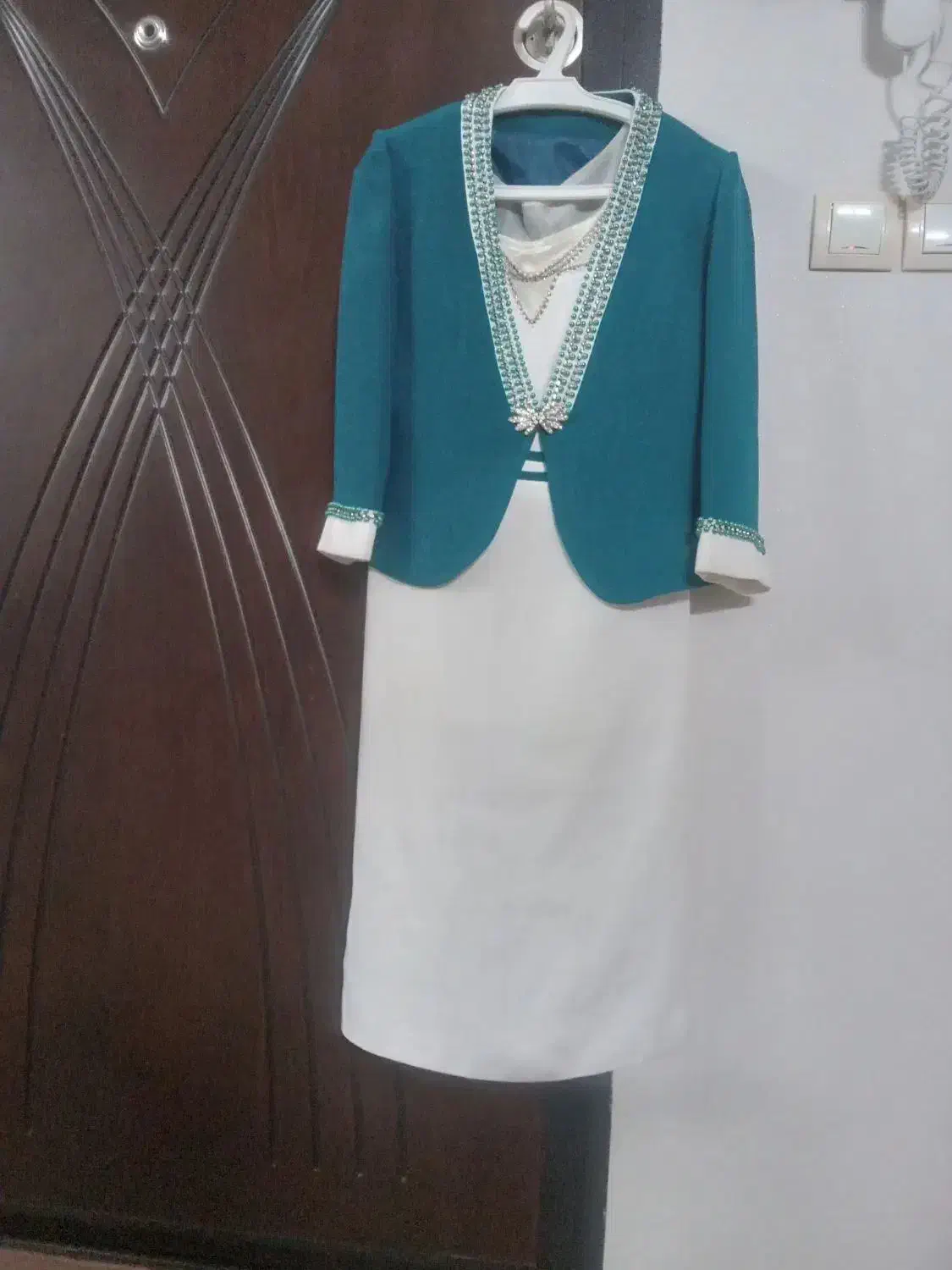 لباس مجلسی شیک|لباس|خوی, |دیوار