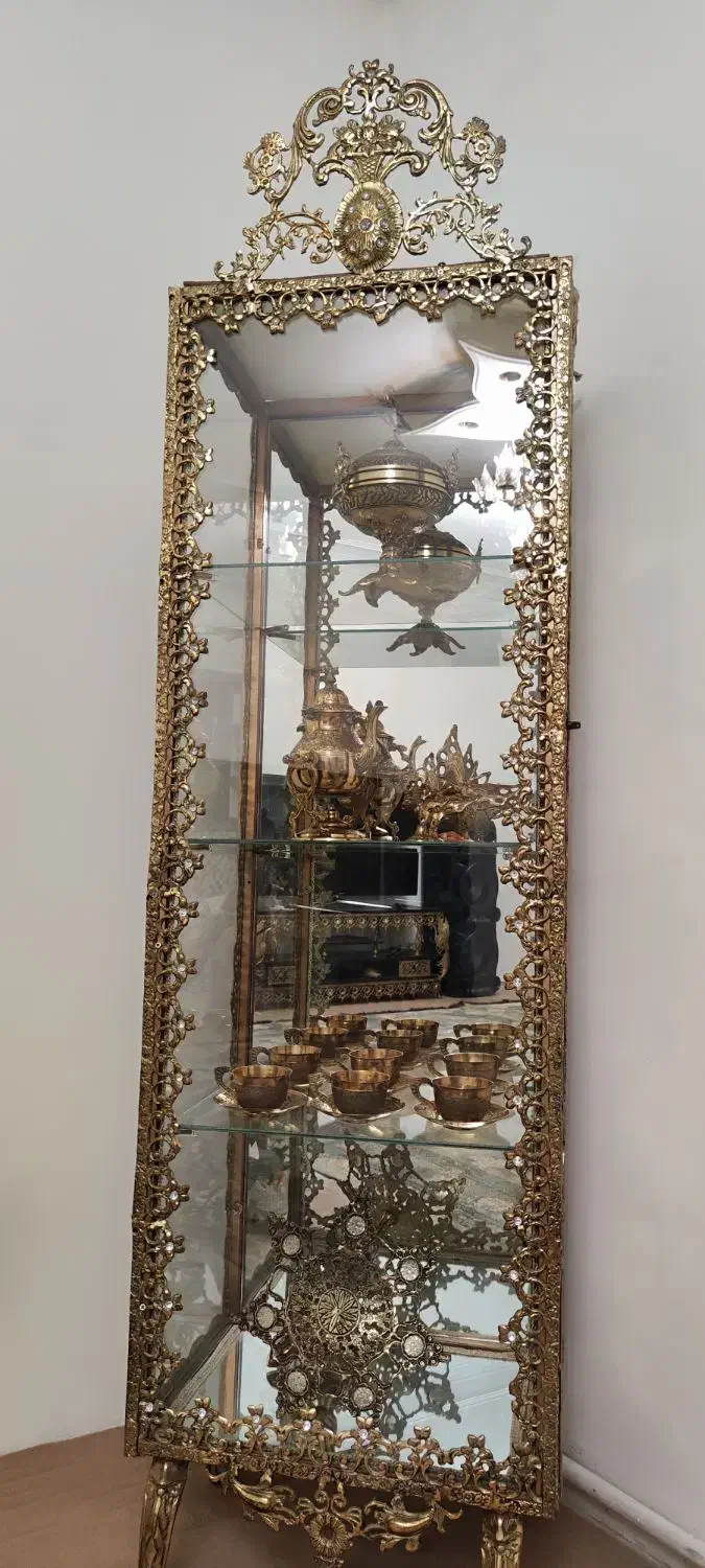 میز تلویزیون ساعت دیواری بوفه برنجی|ساعت دیواری و تزئینی|هشتگرد, شهرک ولیعصر (مصلی)|دیوار