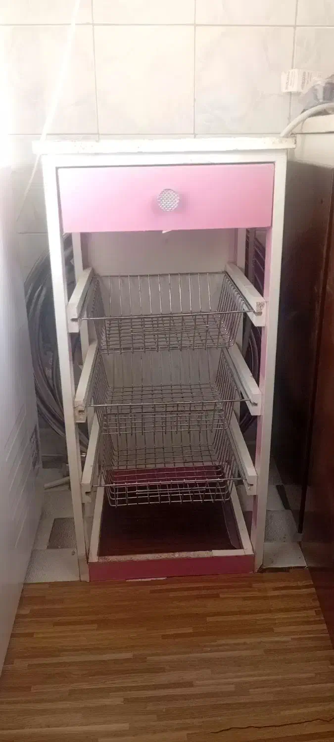 جا سیب زمینی و پیاز|ظروف نگهدارنده، پلاستیکی، یکبارمصرف|اصفهان, همدانیان|دیوار