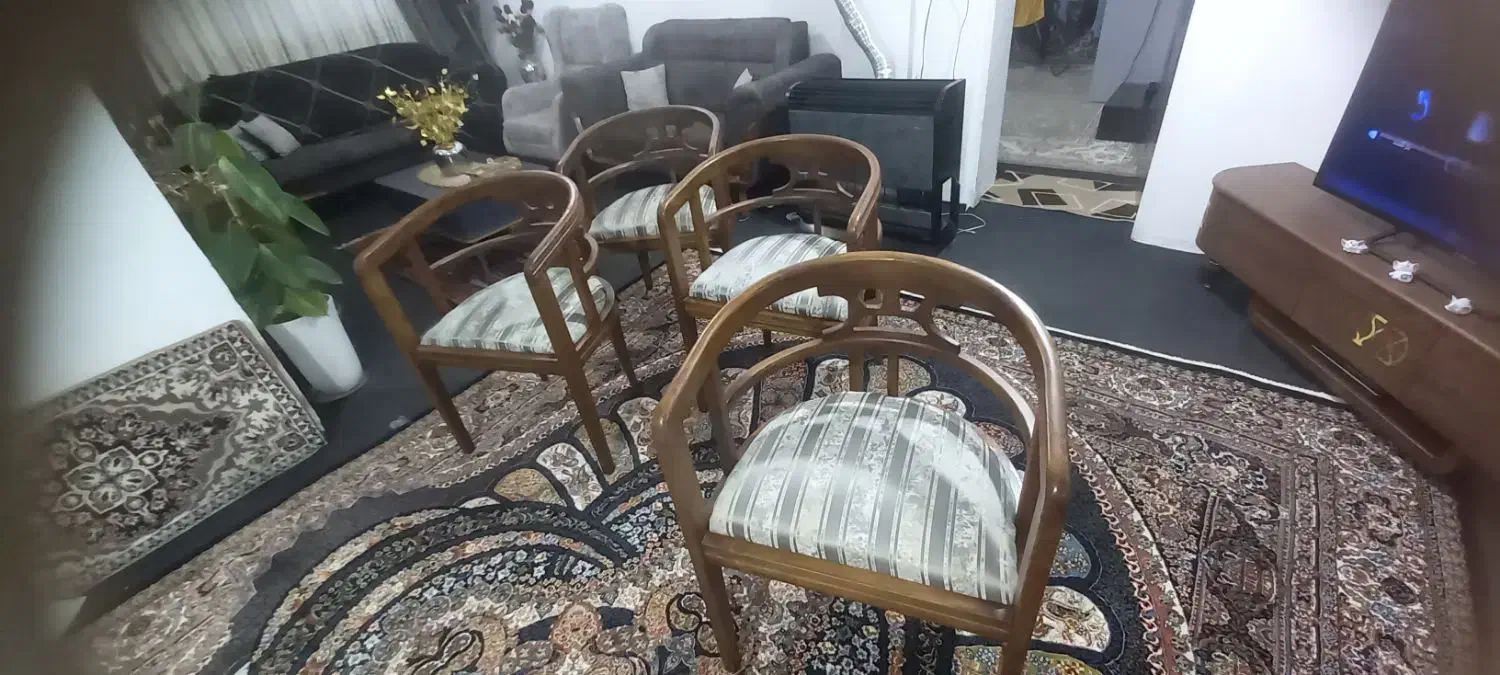 صندلی چوبی ،صندلی میزبان|مبلمان خانگی و میز عسلی|کرمانشاه, |دیوار