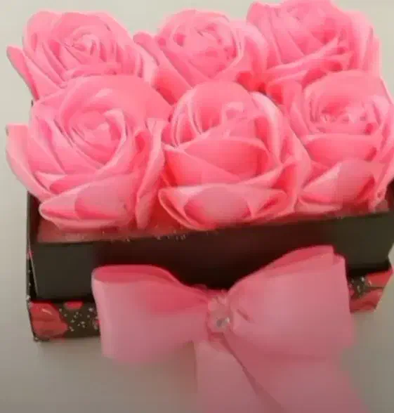 گل رز|گل مصنوعی|خدا آفرین, |دیوار