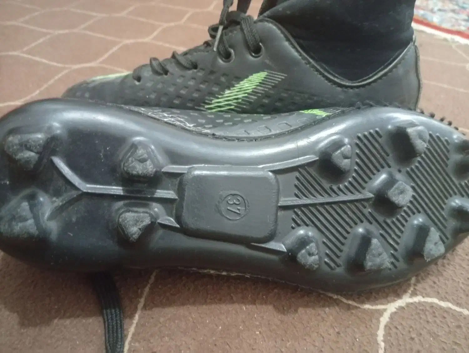 کفش ورزشی استوک دار|کیف، کفش، کمربند|شوشتر, |دیوار