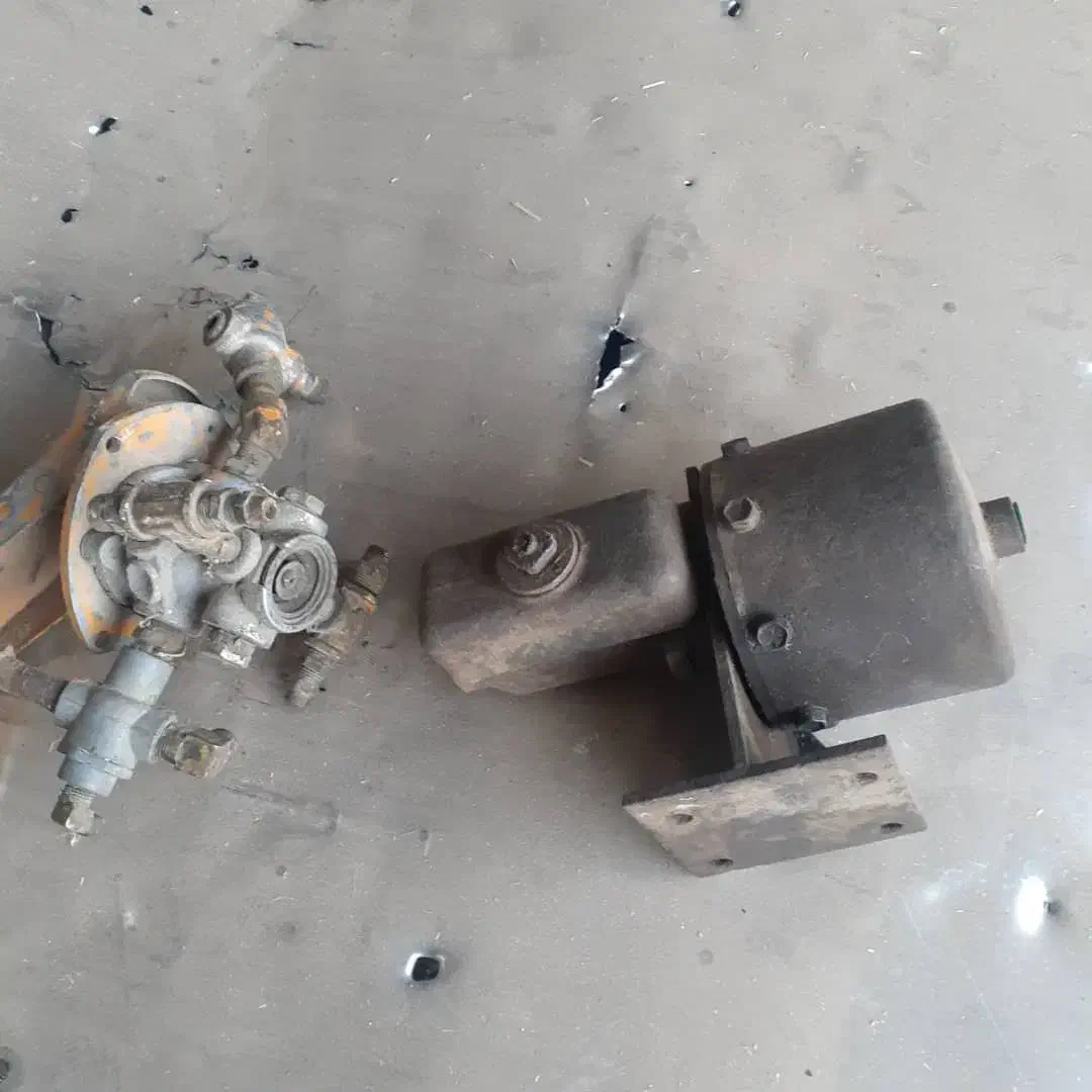 یک دست کامل ترمز لودر|قطعات یدکی و لوازم جانبی|کوهدشت, |دیوار