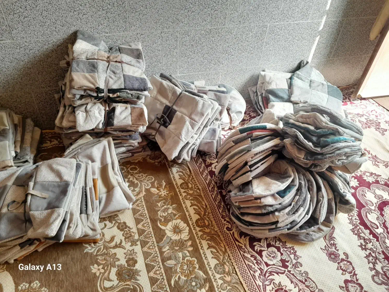 کوسن|رختخواب، بالش، پتو|شاهرود, |دیوار