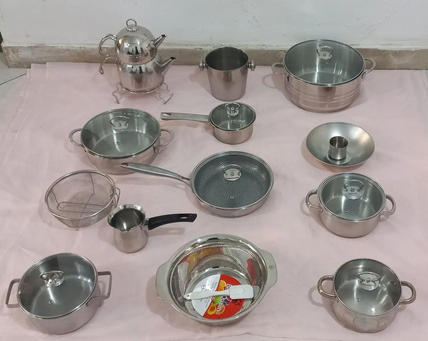 سرویس قابلمه استیل آلمان کفه چدن نچسب درحدنو نو|ظروف پختوپز|تهران, امیریه|دیوار