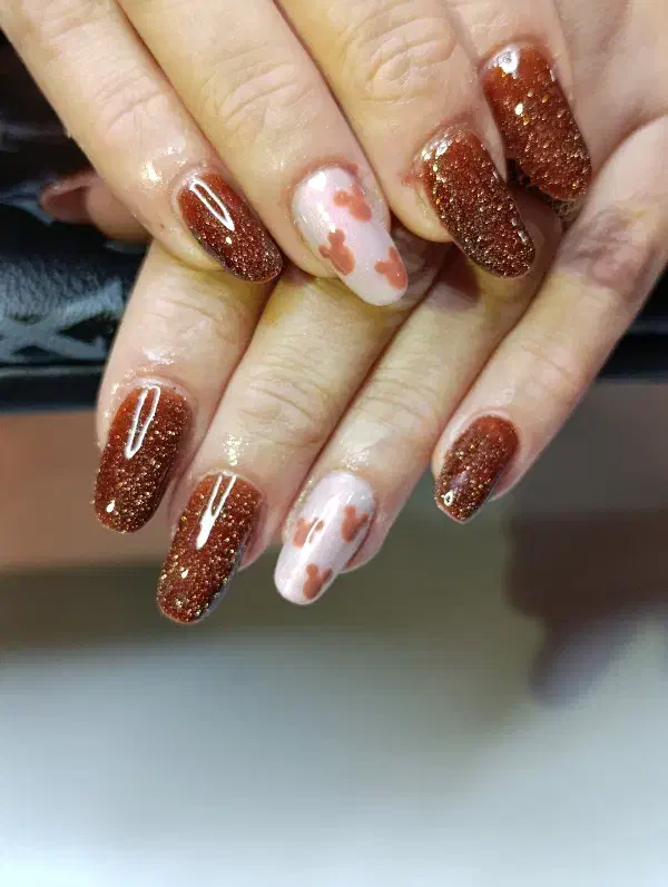 کاشت ناخن در رشت|خدمات آرایشگری و زیبایی|رشت, لاکانی|دیوار