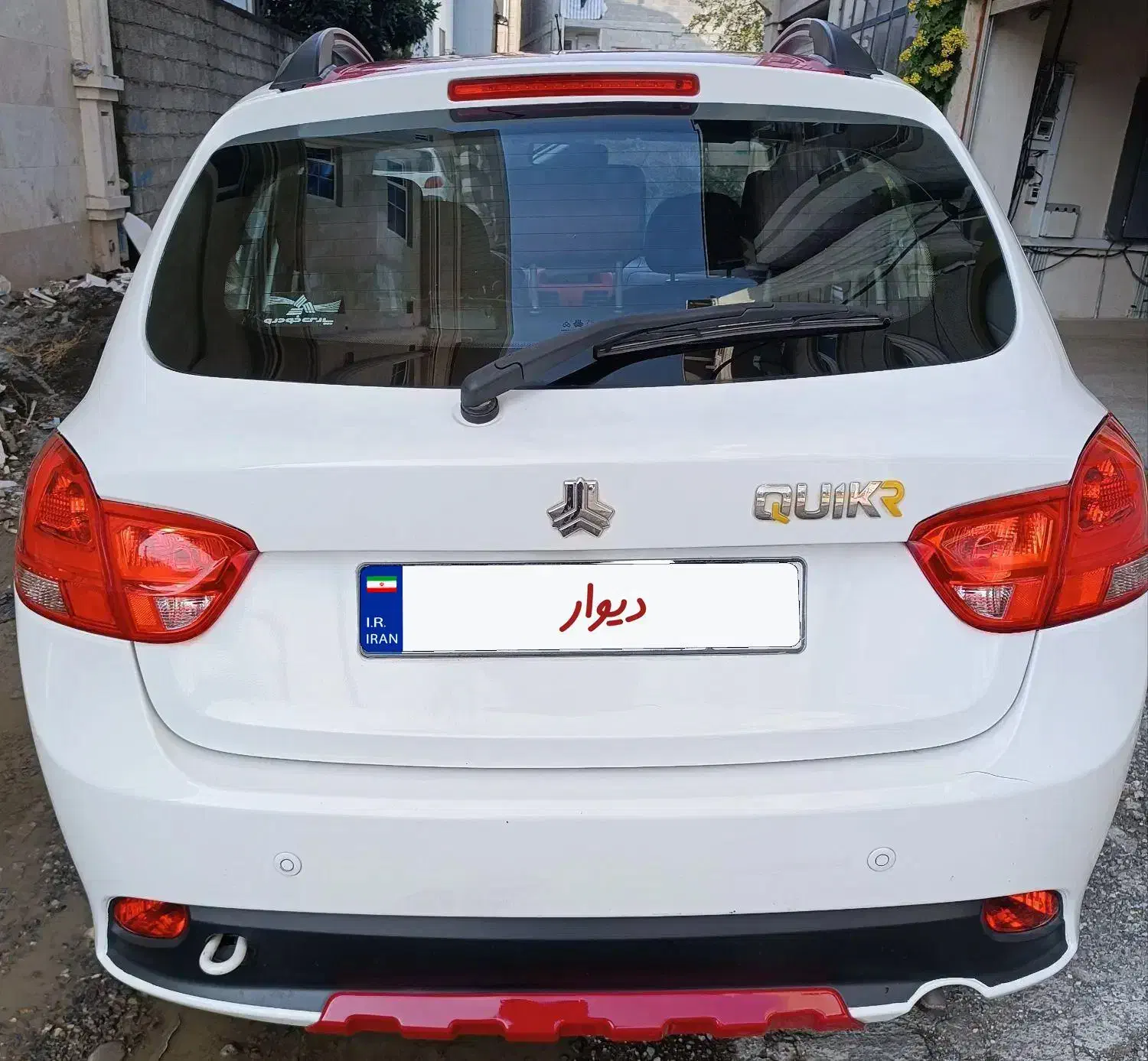 کوییک R مدل 1400 رنگ سفید قرمز|خودرو سواری و وانت|کلاچای, |دیوار