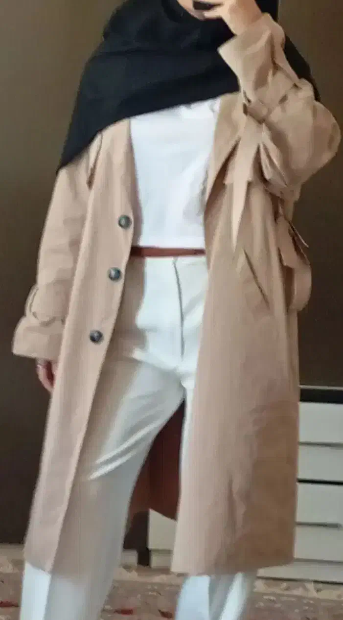 بارانی زنانه مارکدار دست دوم نیست|لباس|تهران, تهرانپارس جنوبی|دیوار