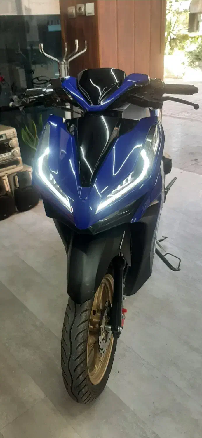 فروش موتور اتوماتیک هدا کلیک|موتورسیکلت|فولادشهر, B1|دیوار