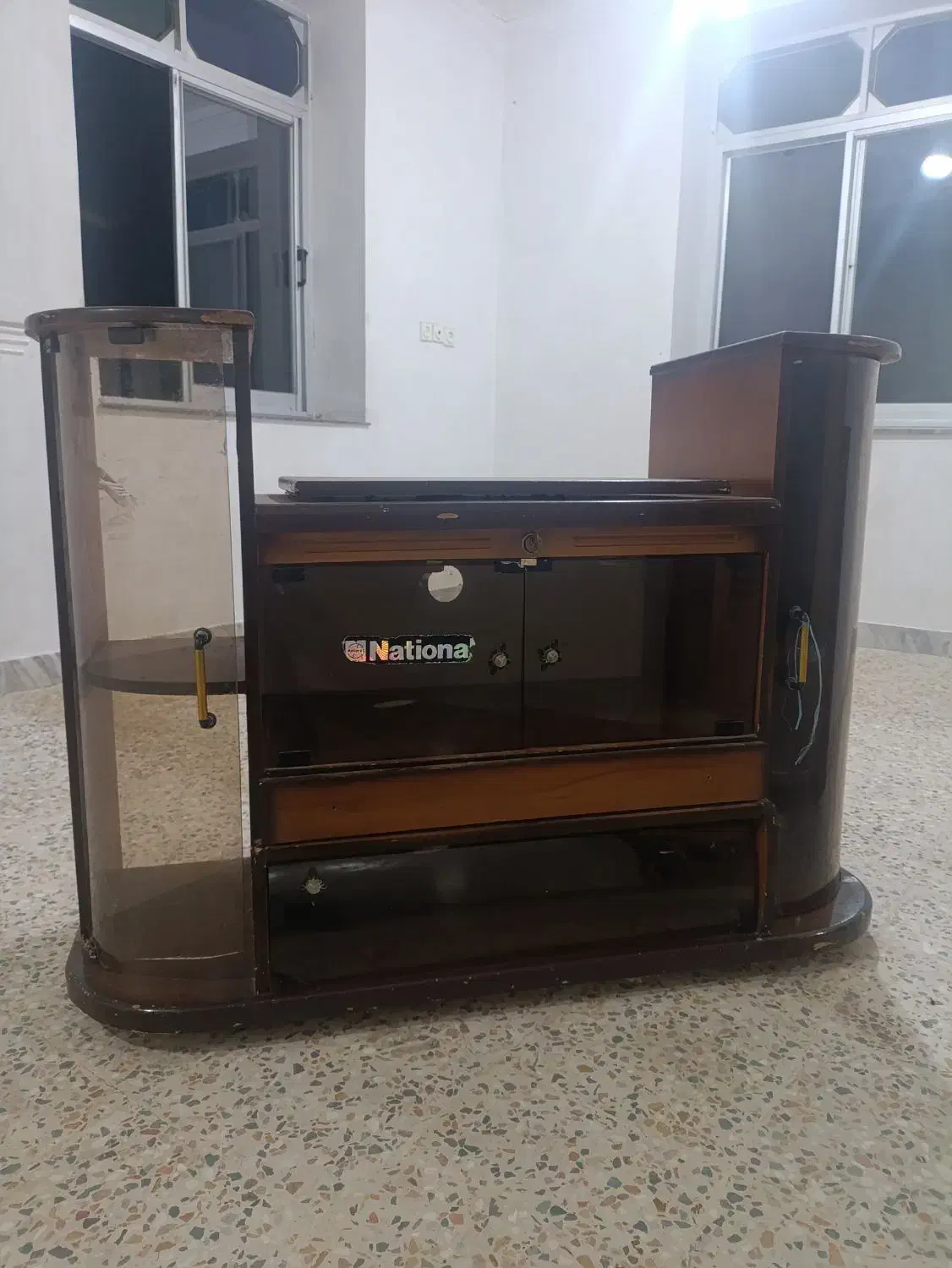 میزتلویزیون|میز تلویزیون|شاندرمن, |دیوار