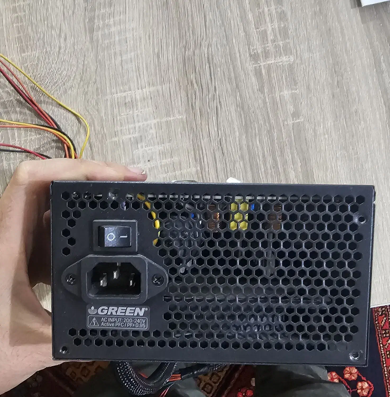 پاور گرین ۳۵۰ + کارت گرافیگ gt730 ddr3|قطعات و لوازم جانبی رایانه|تهران, مینای جنوبی|دیوار