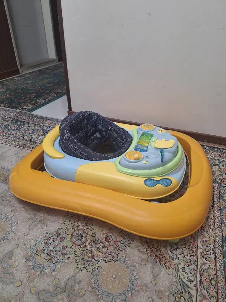 روروک کارکرده و تمیز برند چیکو|اسباب و اثاث بچه|تهران, سازمان آب|دیوار