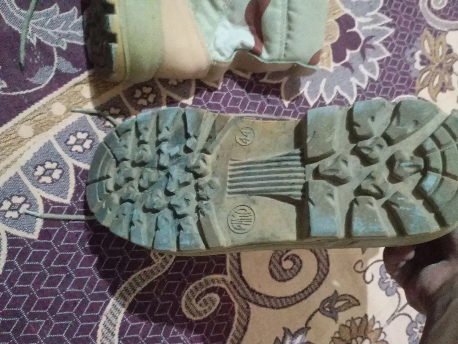 پوتین پلنگی درحد نو بدون پارکی و بدون هیچ ضربه ای|کیف، کفش، کمربند|گرگان, |دیوار