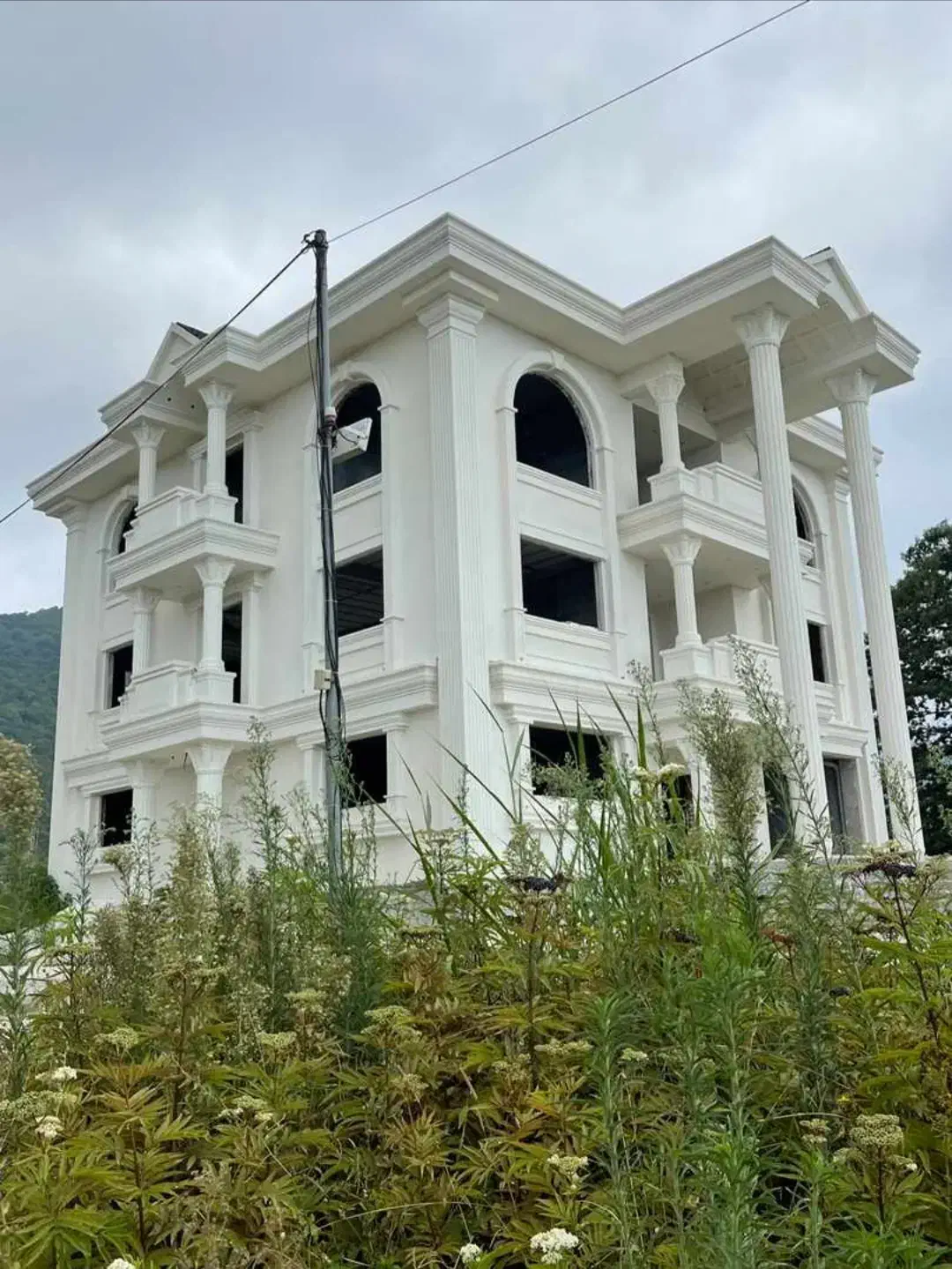 سیمانکاری سیمانبری نمارومی نما کلاسیک مدرن|خدمات پیشه و مهارت|لنگرود, |دیوار