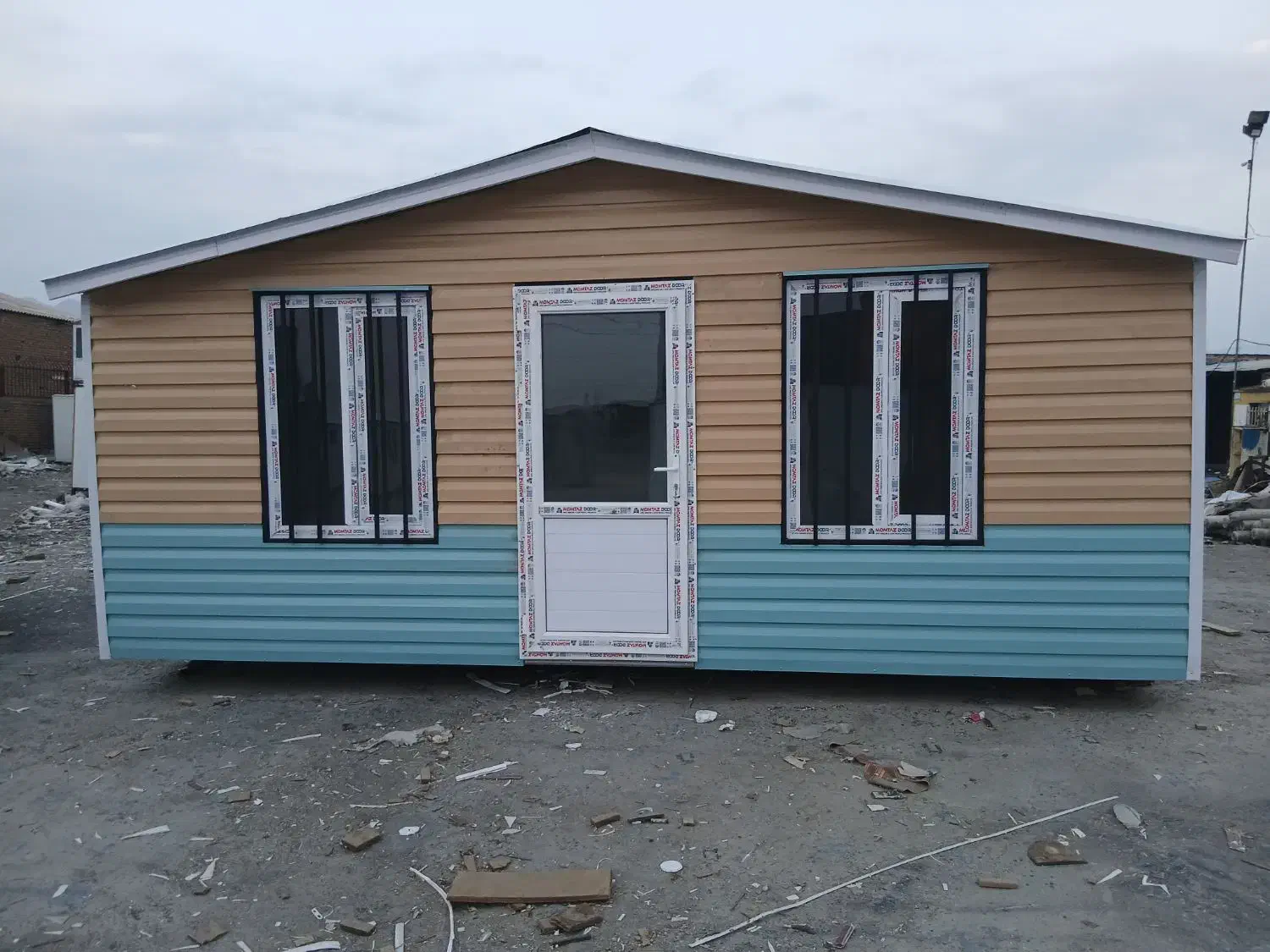 دپو کانکس احمدی|مصالح و تجهیزات ساختمان|رشت, آتشگاه|دیوار