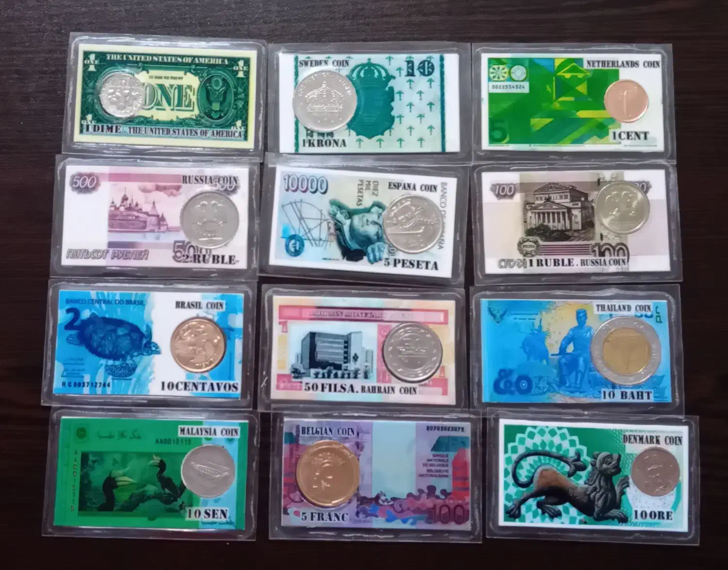 ۱۲ عدد سکه خارجی|کلکسیون سکه، تمبر، اسکناس|چهارباغ, |دیوار