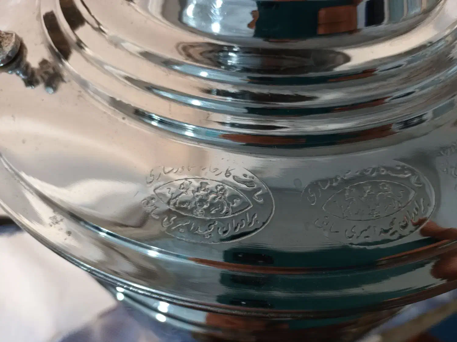 سماور گازی بزرگ درحد|سماور، چایساز، قهوهساز|فامنین, |دیوار