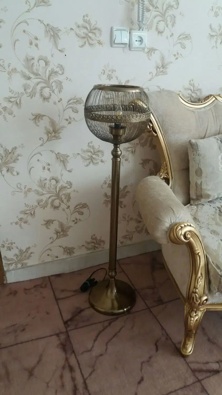 اباژور تمام استیل طلایی|چراغ خواب و آباژور|چناران, |دیوار