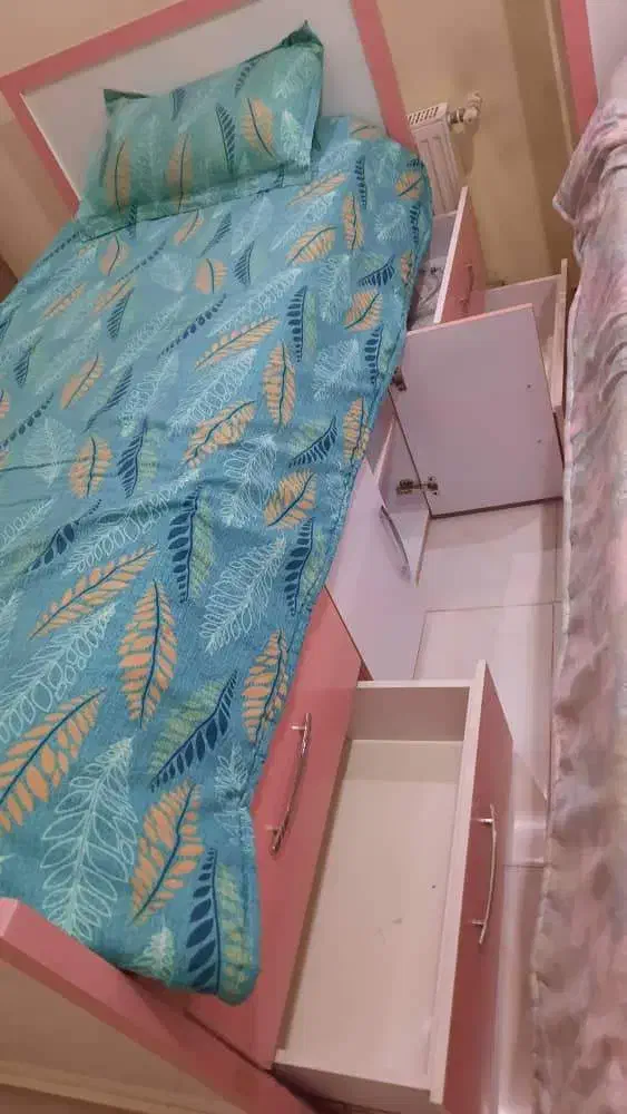 تخت خواب نوجوان|تخت و سرویس خواب|پاکدشت, پاکدشت (مامازند)|دیوار