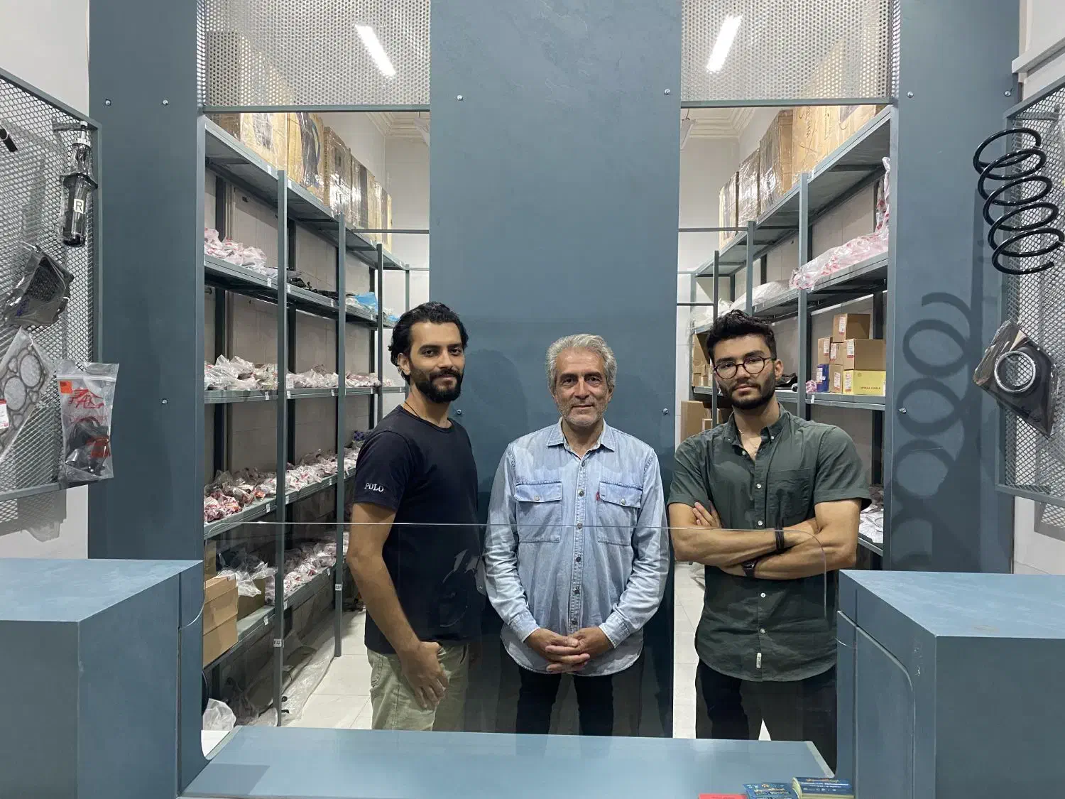 لوازم یدکی چینی عبدالحسینی/ عمده و جزئی|قطعات یدکی و لوازم جانبی|مشهد, هنرور|دیوار