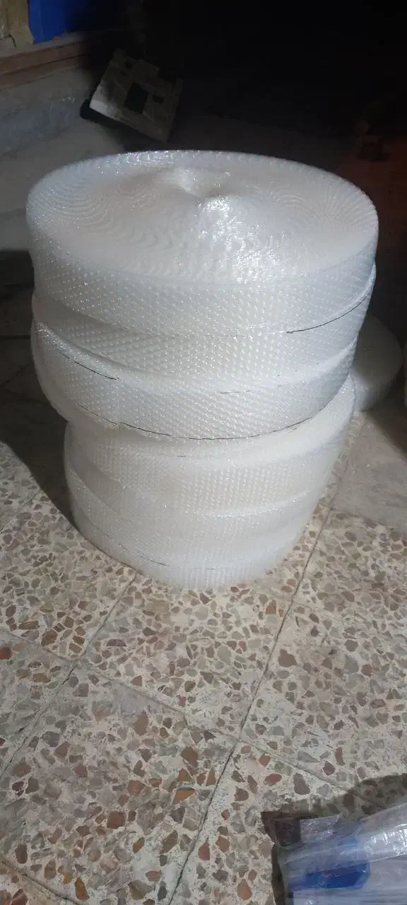 پلاستیک حبابدار فروش متری سلفون و چسب پنج سانتی|عمده‌فروشی|قم, صفائیه|دیوار