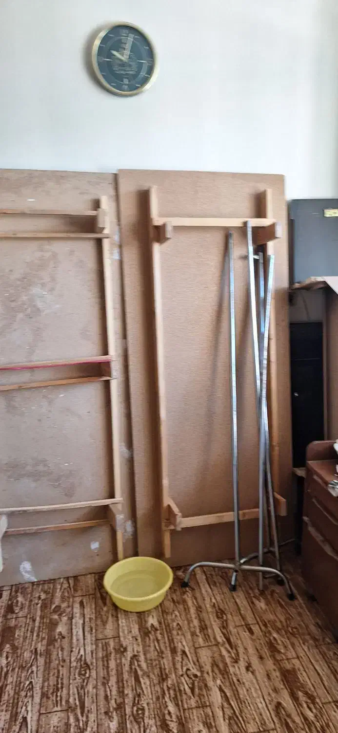 فروش تخت دو نفره کامل با میز آرایش و پا تختی|تخت و سرویس خواب|کرج, شاهین‌ویلا|دیوار