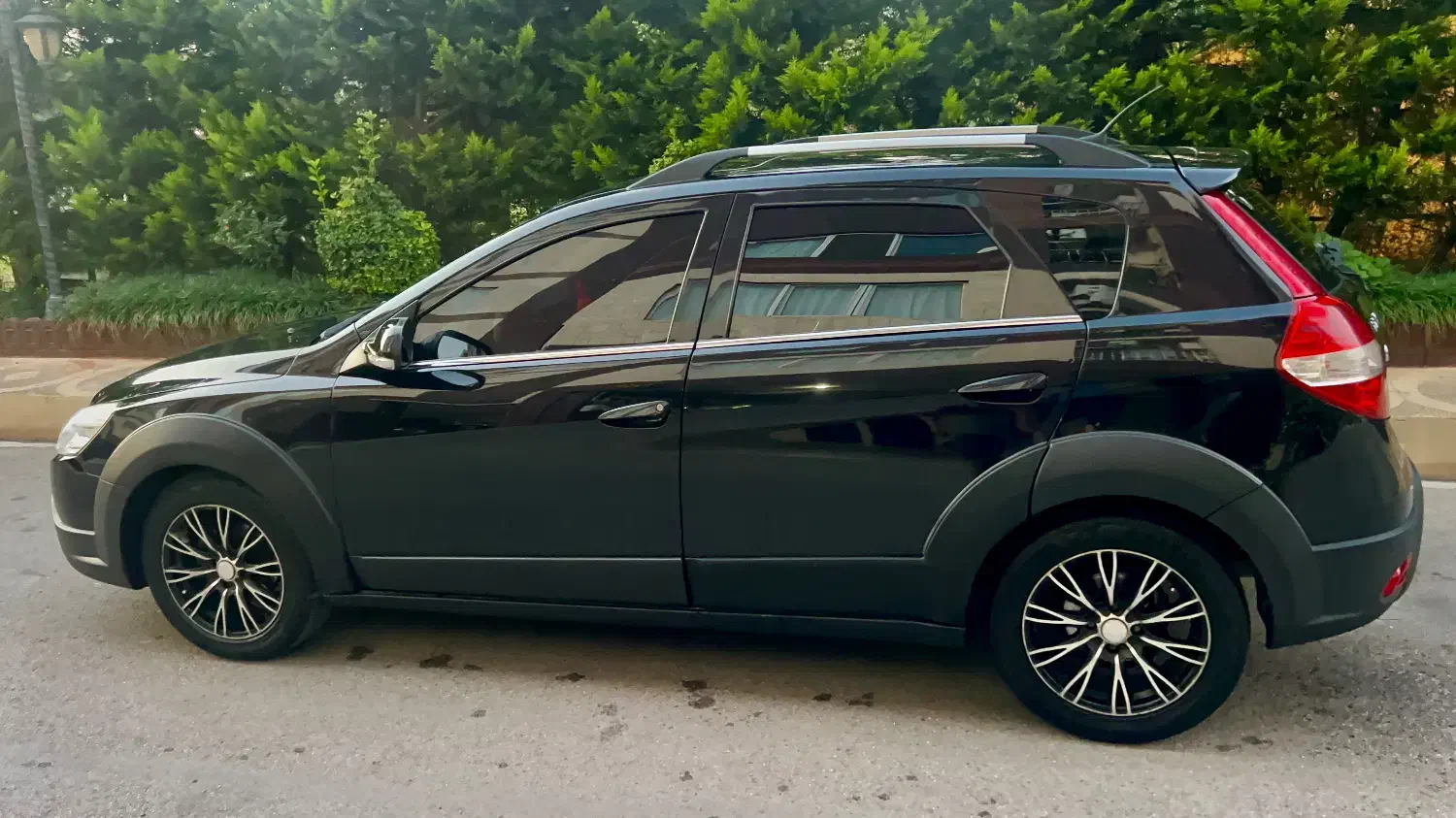 H30 کروز کنترل مدل 1398 مشکی اتومات ساندروف|خودرو سواری و وانت|آمل, |دیوار