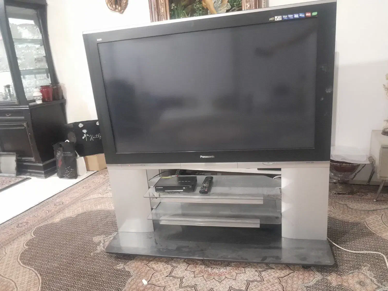 تلویزیون|تلویزیون و پروژکتور|فردیس, فردیس|دیوار