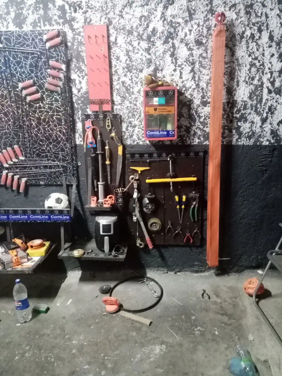 نیارمند همکار صافکار سنتی وبی دی آر|خدمات موتور و ماشین|شیراز, صنایع الکترونیک|دیوار