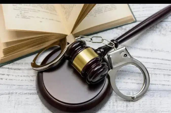 وکالت در امور حقوقی و قضایی|خدمات مالی، حسابداری، بیمه|اردبیل, |دیوار