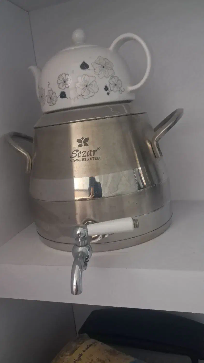 کتری شیر دار مارک سزار|قوری، کتری، قهوه‌ساز دستی|مشهد, امیریه|دیوار