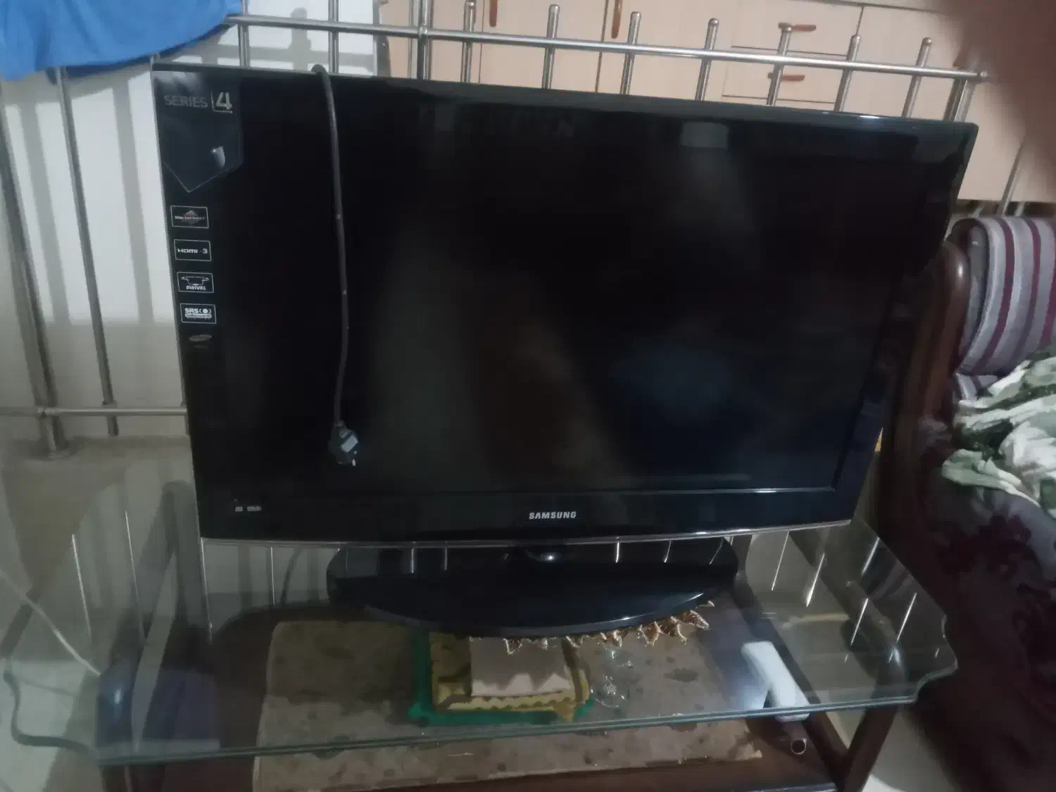 LCD SAMSUNG 42اینچ|تلویزیون و پروژکتور|تهران, وحیدیه|دیوار