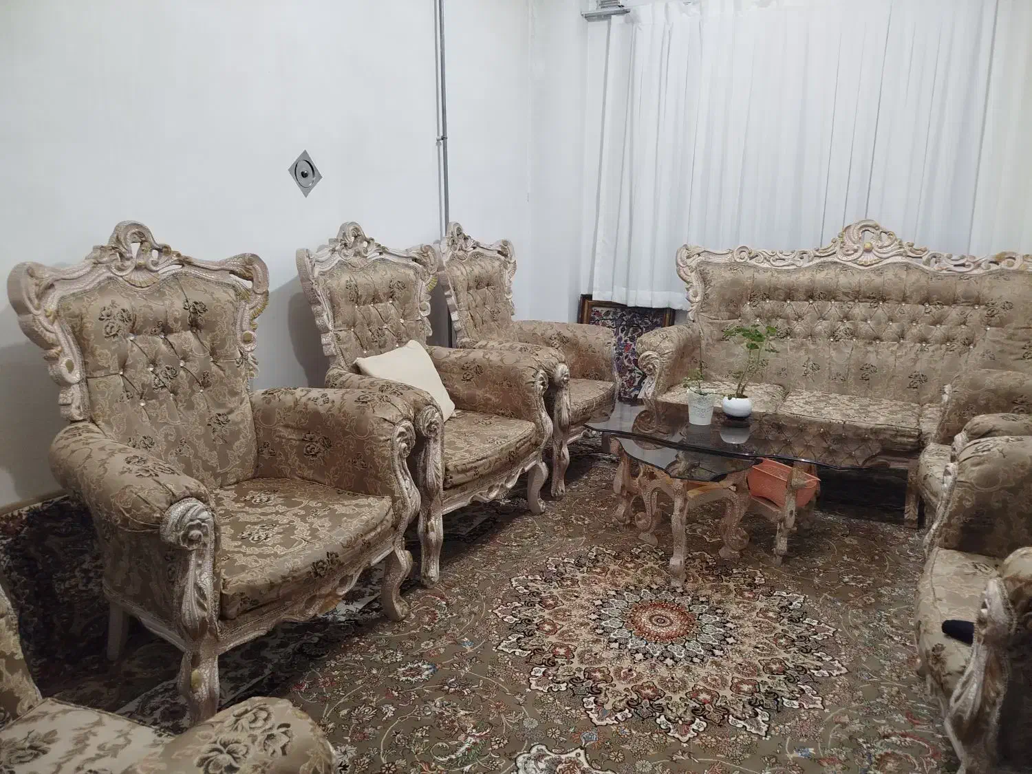 مبل 11نفره سلطنتی|مبلمان خانگی و میز عسلی|سقز, |دیوار