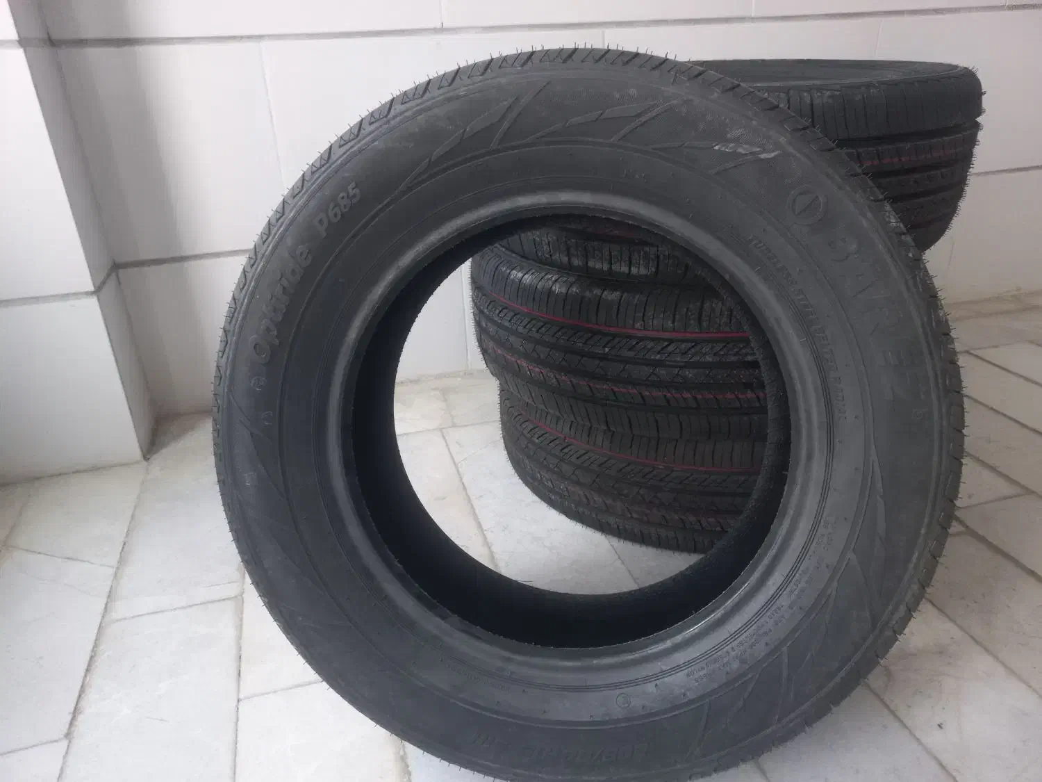 لاستیک نو ۱۵×۲۰۵|قطعات یدکی و لوازم جانبی|سنندج, |دیوار