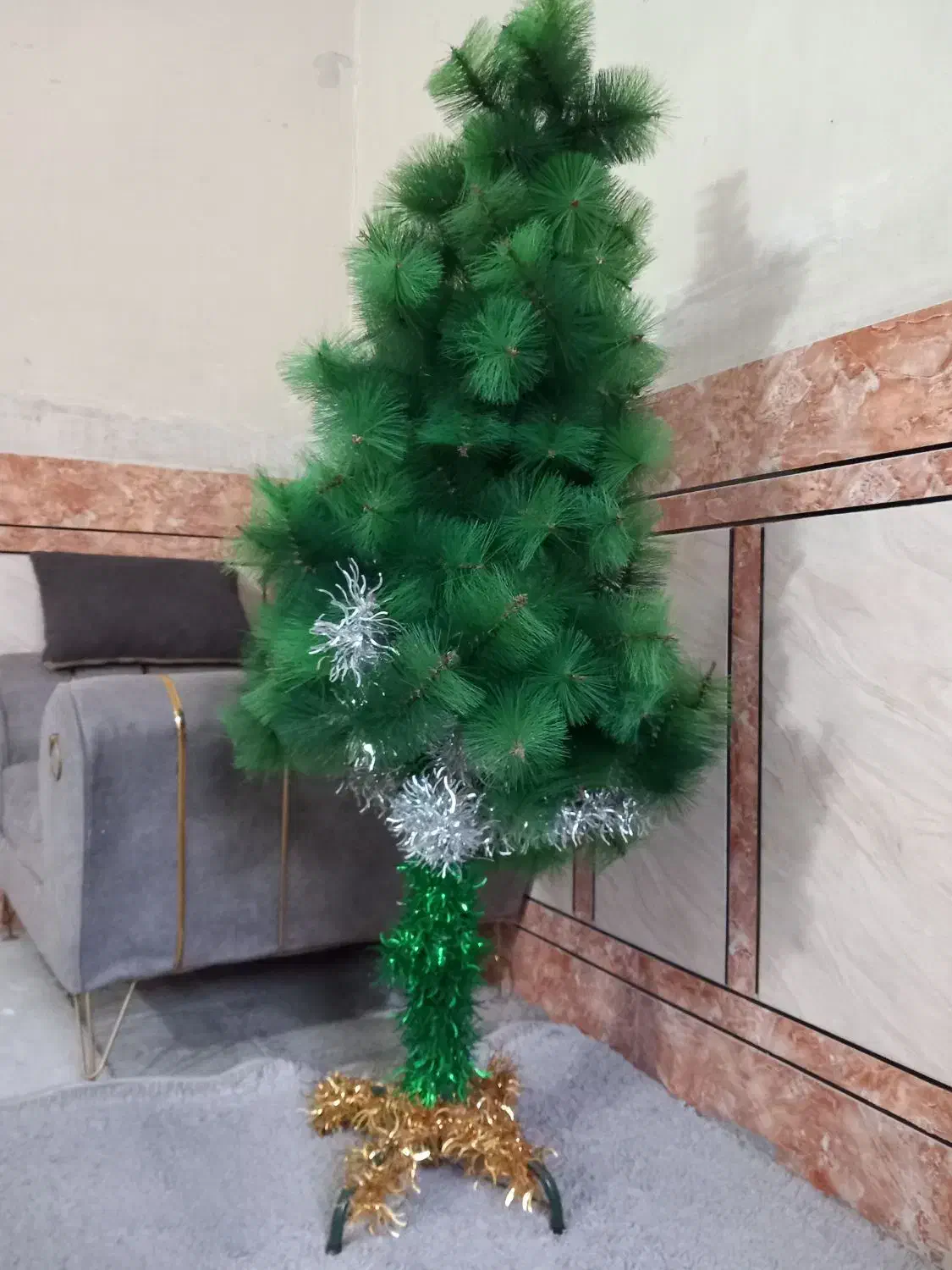 درخت کریسمس|گل مصنوعی|کارون, |دیوار