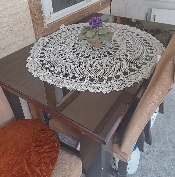 میز نهارخوری 4نفره|میز و صندلی غذاخوری|رشت, چله خانه|دیوار