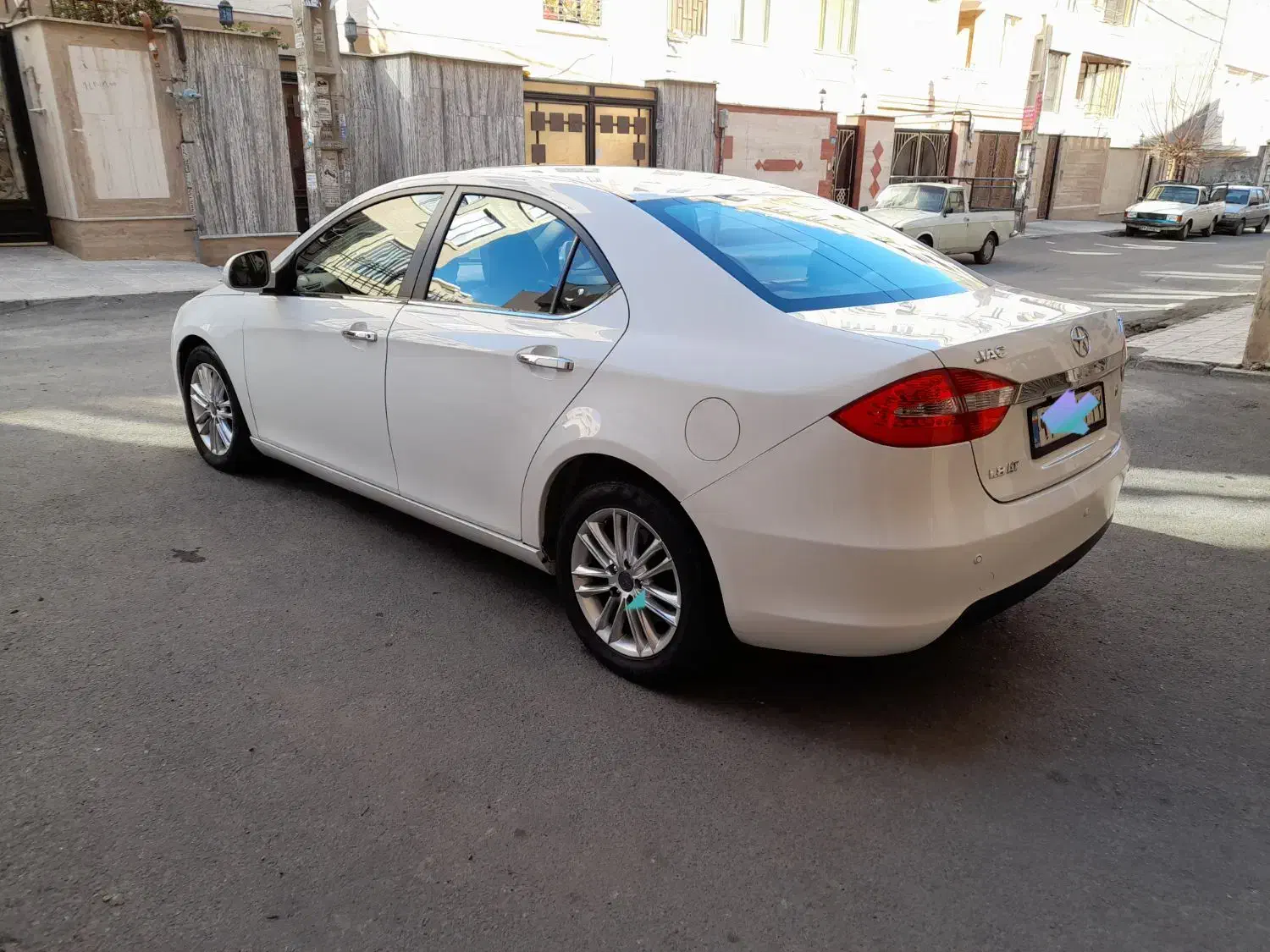 جک j5  اتومات|خودرو سواری و وانت|اندیشه, اندیشه فاز ۳|دیوار