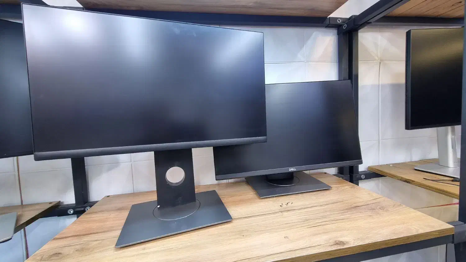 مانیتور ۲۲ اینچ فرملس|قطعات و لوازم جانبی رایانه|اهواز, نادری|دیوار