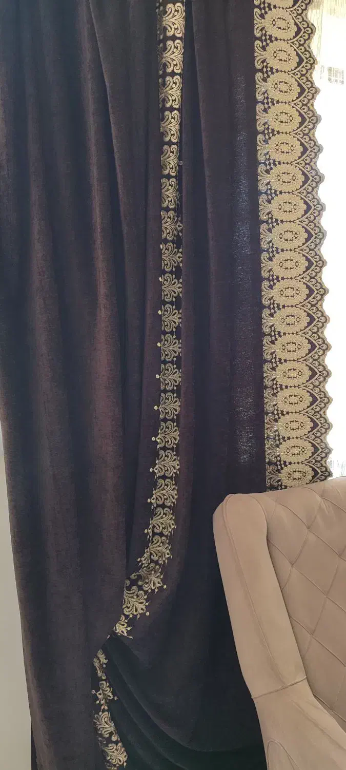 دو عدد والان مخمل سالم و تمیز|پرده، رانر، رومیزی|بروجرد, |دیوار