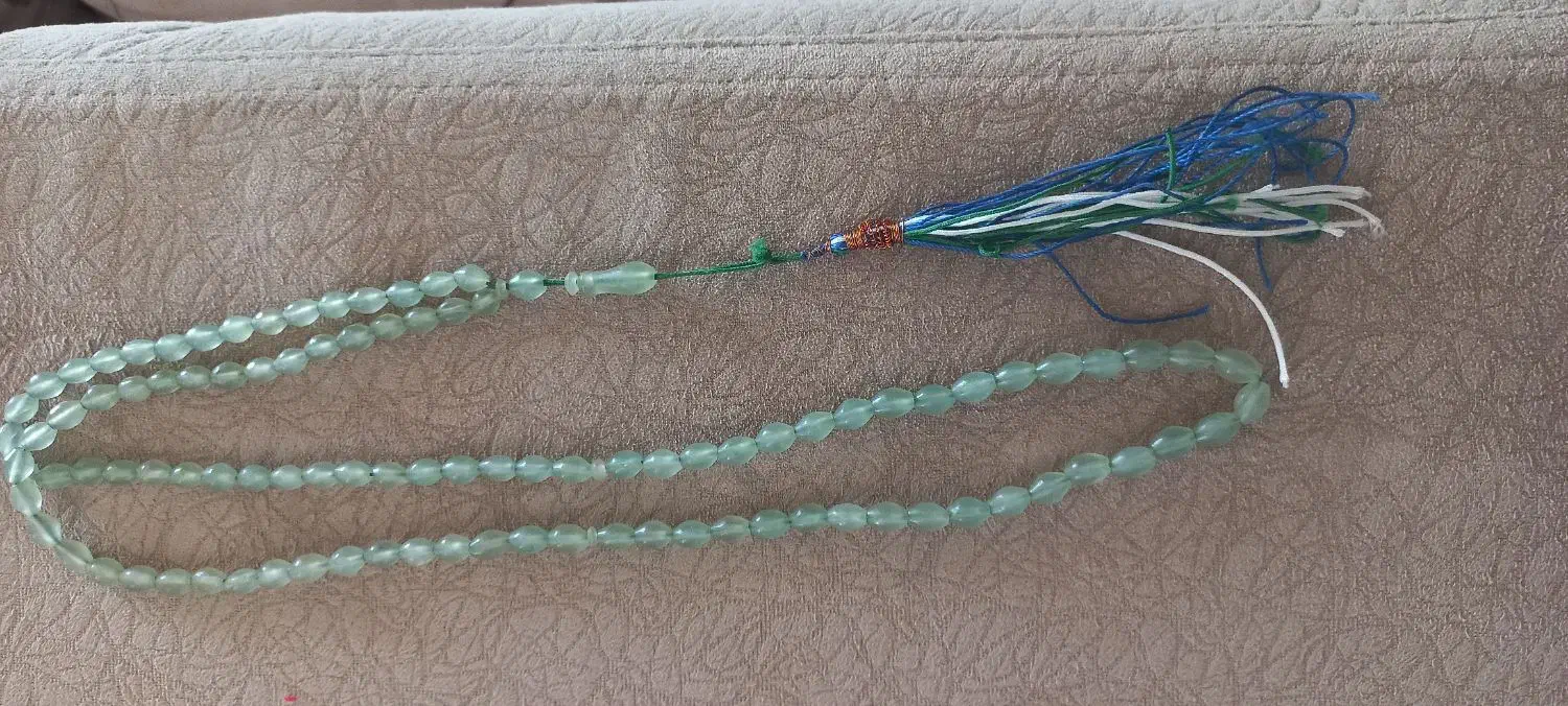 تسبیح شاه مقصود اصل افغان|کلکسیون اشیاء عتیقه|اردبیل, |دیوار